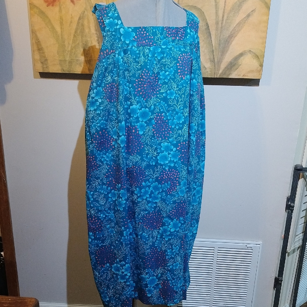 Dreams Co. MuMu Dress Size 4X.